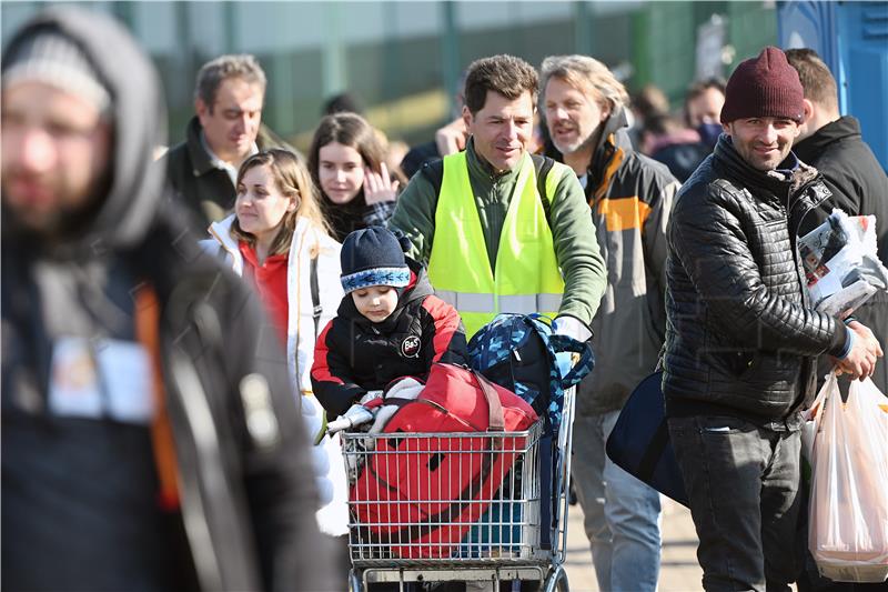 Izbjeglice na graničnom prijelazu Medyka