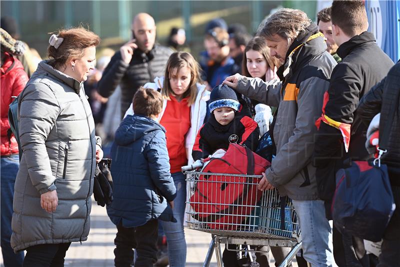 Izbjeglice na graničnom prijelazu Medyka