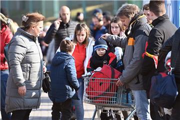 Izbjeglice na graničnom prijelazu Medyka