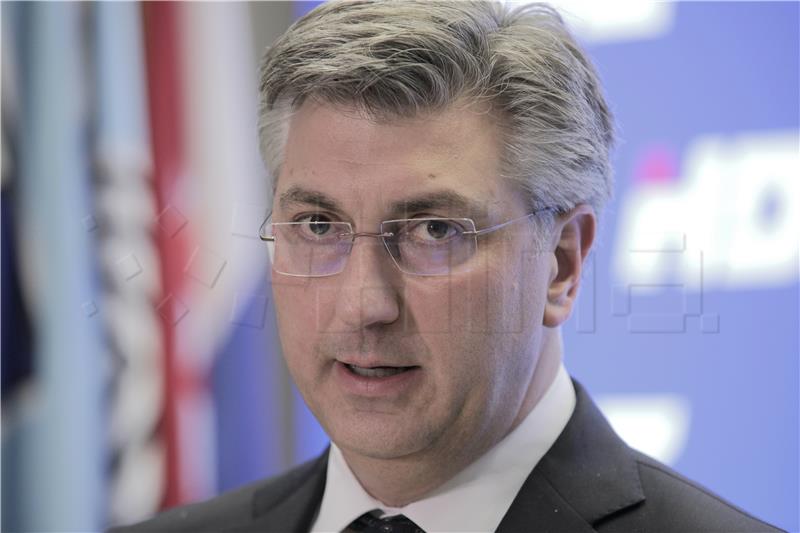 Plenković: Francuska će nam pomoći u kontroli hrvatskog zračnog prostora