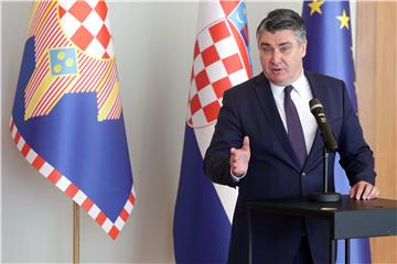 Milanović: Zabranjuju se preleti vojnih zrakoplova iznad Zagreba i drugih gradova (2)