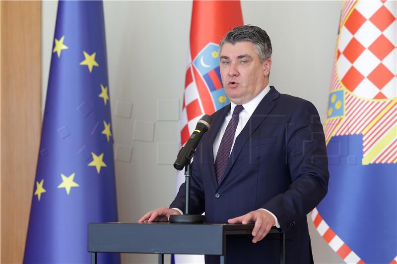 Milanović: Plenković je prelet aviona dogovorio s francuskim zapovjednikom (1)