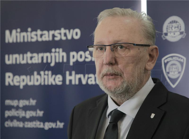 Božinović: Treba uspostaviti sustav za zbrinjavanje izbjeglica 