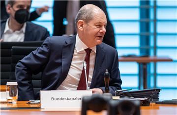 Scholz: Nemojmo izjednačavati Rusiju i Putina