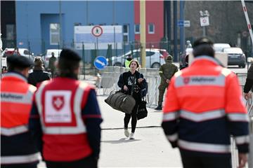 Otvorena vrata za izbjeglice iz Ukrajine ne znače da EU mijenja pravila za migrante