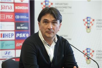 Dalić: Igrat ćemo s trojicom otraga, nisam otpisao Petkovića