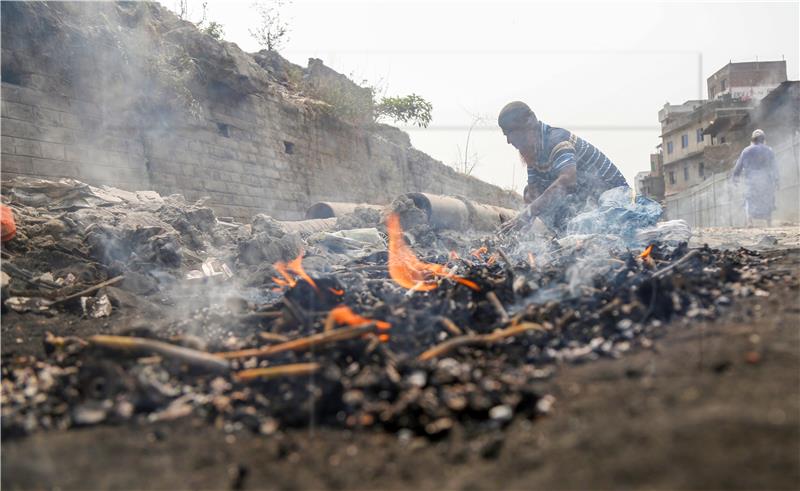 BANGLADESH AIR POLLUTION