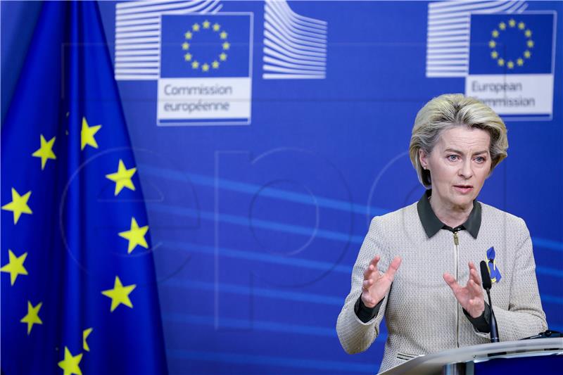 Von der Leyen će o opskrbi plinom za iduće dvije zime razgovarati s Bidenom