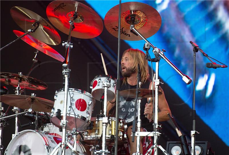 U 50. umro bubnjar Foo Fightersa Taylor Hawkins 