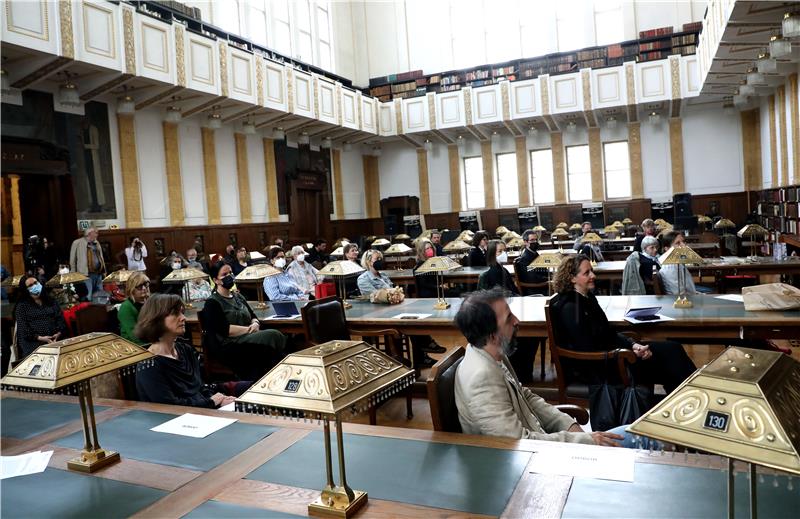 Bosiljki Brlečić i Vlatki Valentić uručene Nagrade Iso Velikanović