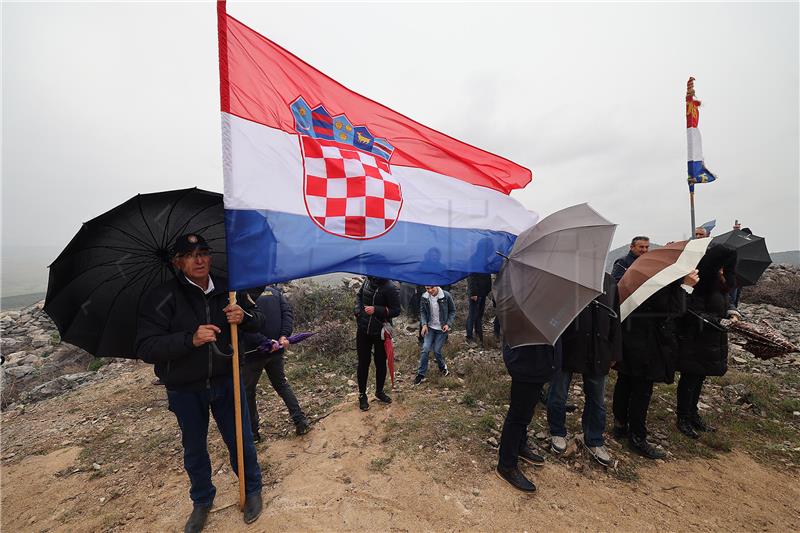 Milanović na obilježavanju 30. godišnjice pogibije jeadnaestorice branitelja