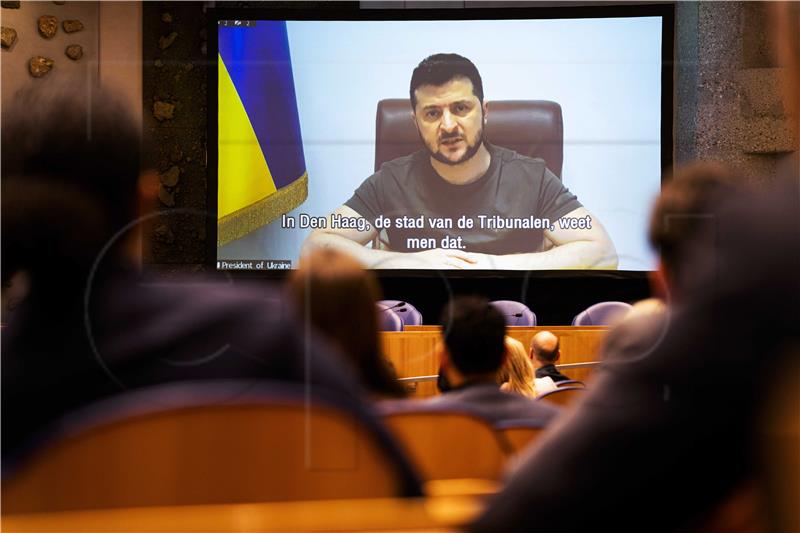 Zelenskij zatražio od nizozemskog parlamenta da prekine svu trgovinu s Rusijom