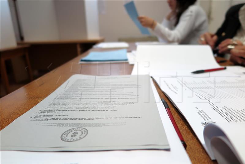 Srbija danas bira predsjednika, parlament i vlast u Beogradu
