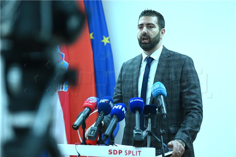 Konferencija za medije SDP-a Split na temu "Tužba protiv Ivice Puljka"