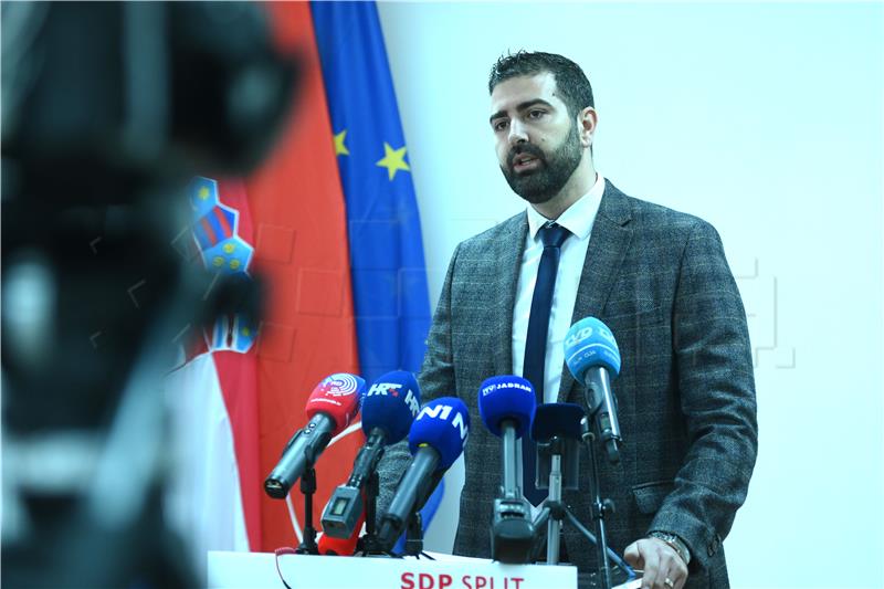 Konferencija za medije SDP-a Split na temu "Tužba protiv Ivice Puljka"