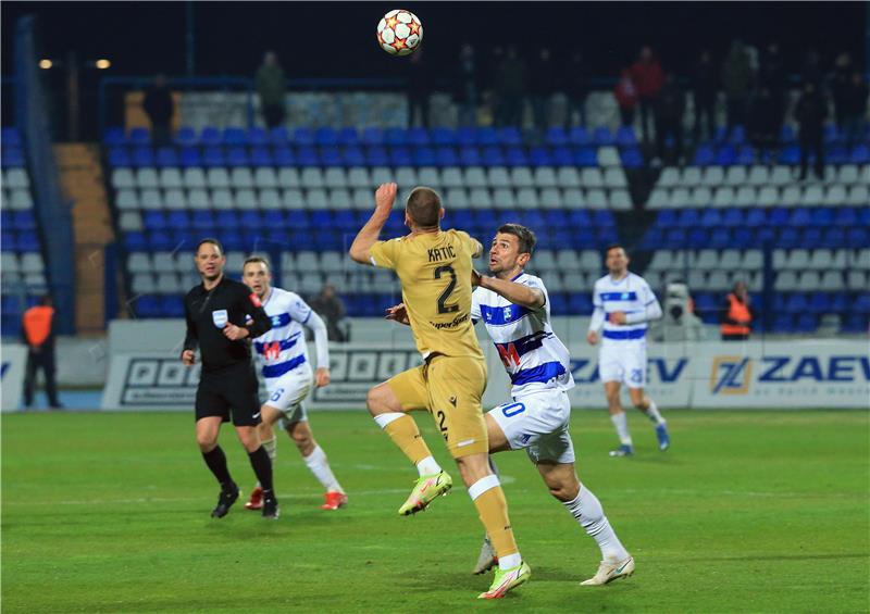 Novčane kazne za Hajduk, Osijek, Rijeku i Istru 1961