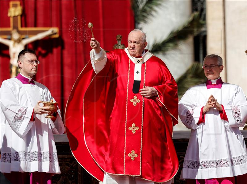 VATICAN BELIEF PALM SUNDAY MASS