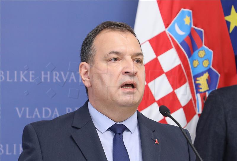 Beroš for accelerated retirement for EMS staff, but labour ministry is responsible