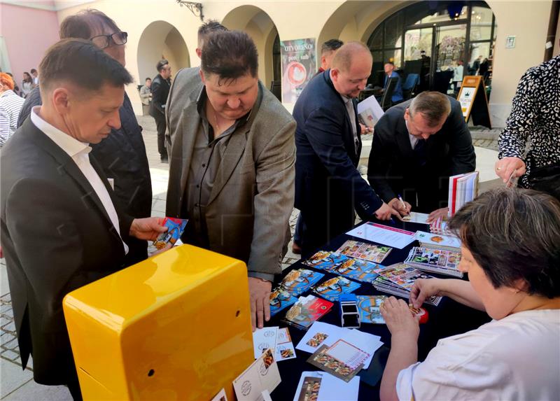 U Varaždinu predstavljena prigodna poštanska marka - Varaždinski klipič