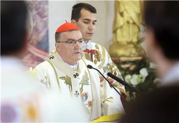 Sveta misa za Uskrs u Bogoslužnom prostoru bl. Alojzija Stepinca na Kaptolu