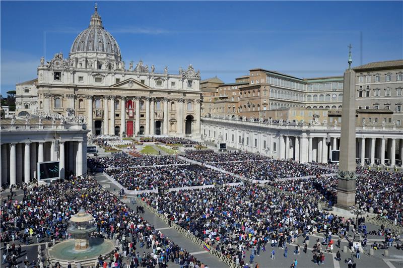 VATICAN EASTER