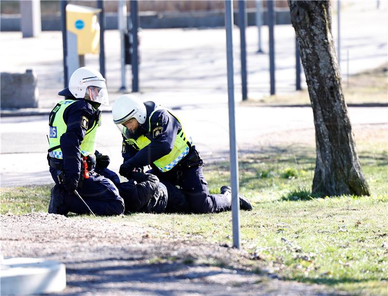 Troje ranjenih u žestokim sukobima u Švedskoj