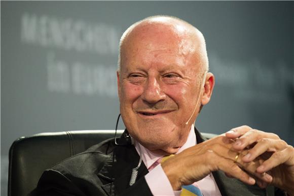 Britanski arhitekt Norman Foster predložio da će obnoviti Harkiv