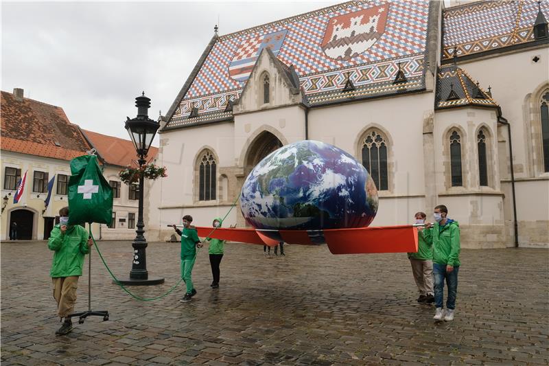 Dan planeta Zemlje, ove godine tema "Investiraj u naš planet" 