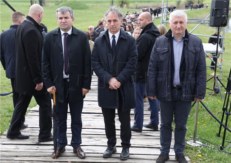 Pupovac: Milanović's statement made in Jasenovac not worthy of a comment