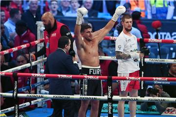 BRITAIN BOXING HEAVYWEIGHT TITLE