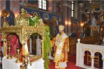 U Karlovcu pravoslavni vjernici proslavili Uskrs svečanom liturgijom