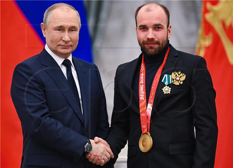 RUSSIA PUTIN OLYMPIANS AWARDS