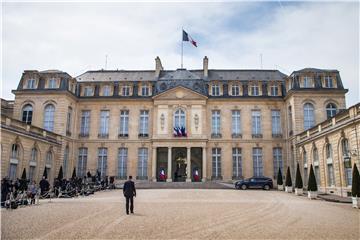 FRANCE GOVERNMENT CABINET MEETING