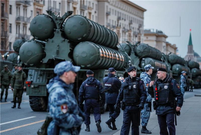 RUSSIA PARADE REHEARSAL