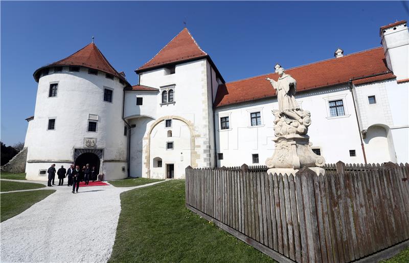 Walk for Life and counter-demo Saturday for Freedom held in Varaždin