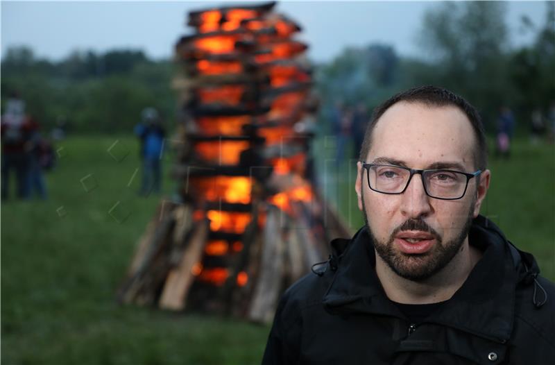 Bonfires lit by River Sava in Zagreb to commemorate WWII liberation