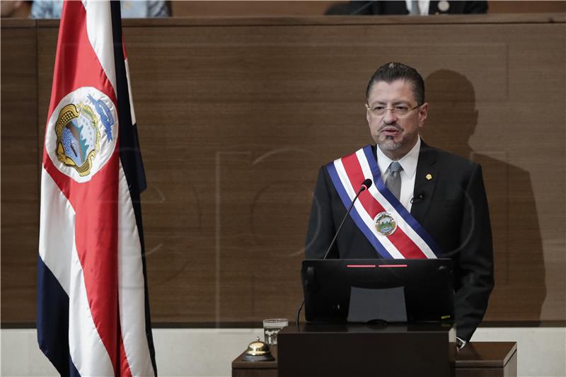 COSTA RICA INVESTITURE