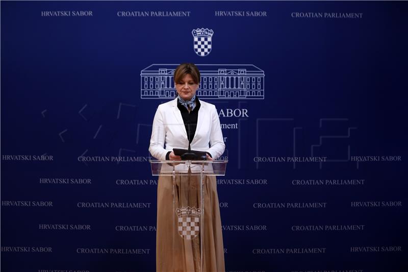 Konferencija za medije zastupnice Karoline Vidović Krišto