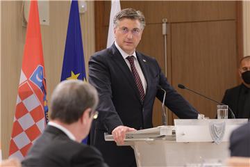 Plenković prvi hrvatski premijer na Cipru