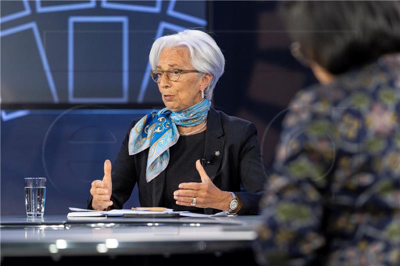 Croatia's eurozone accession going as planned, Lagarde says