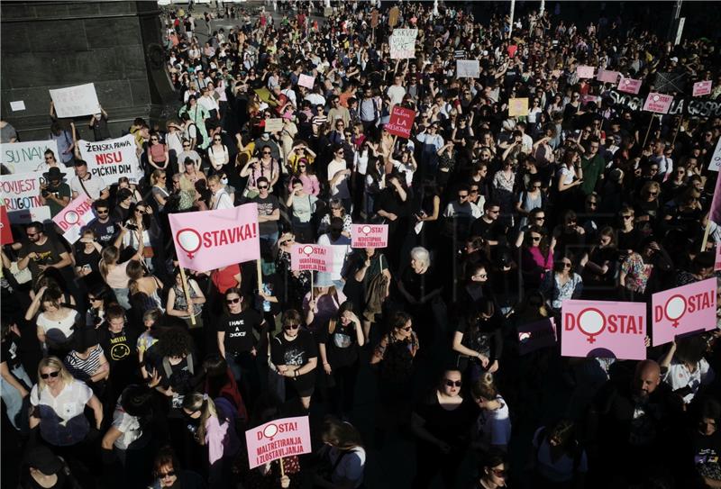 UPDATE: Several thousand protest in Zagreb for pregnancy termination to be available