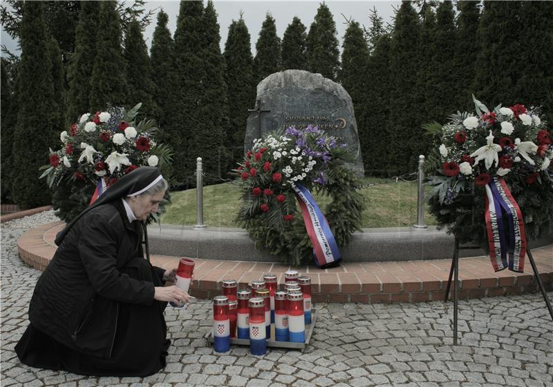 Bleiburg: Delegacija Počasnog bleiburškoga voda položila vijence