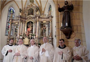 U župnoj Crkvi svetog Petra i Pavla u Bleiburgu održana misa zadušnica