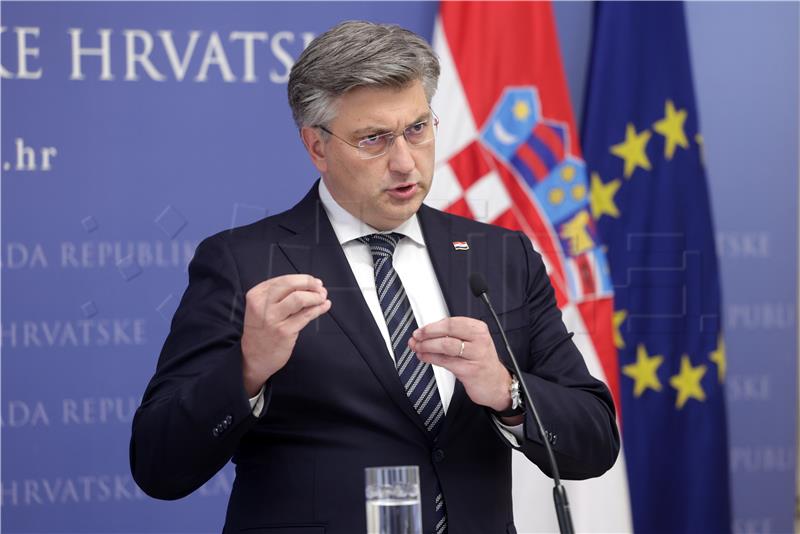 Plenković odbacio teze da utječe na DORH, a protivi se dvostrukim mjerilima (1)