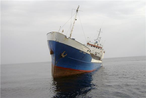 Search underway for five members of Italian tugboat crew gone missing in shipwreck