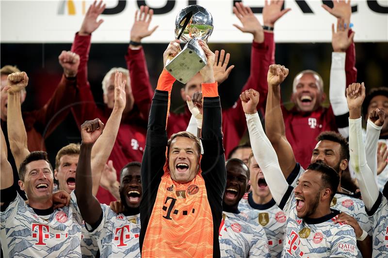 Njemačka: Neuer u Bayernu do 2024.