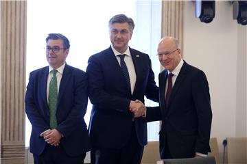 Croatian PM receives President of EU Court of Justice