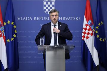 Konferencija za medije premijera Plenkovića