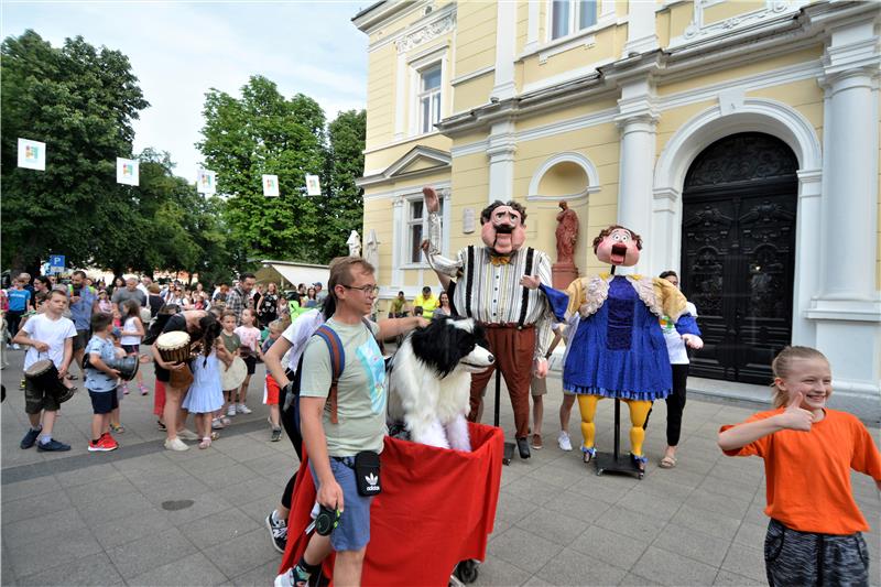 Otvorenje 1. InPut Festa, lutkarskog festivala u Karlovcu