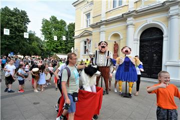 Otvorenje 1. InPut Festa, lutkarskog festivala u Karlovcu